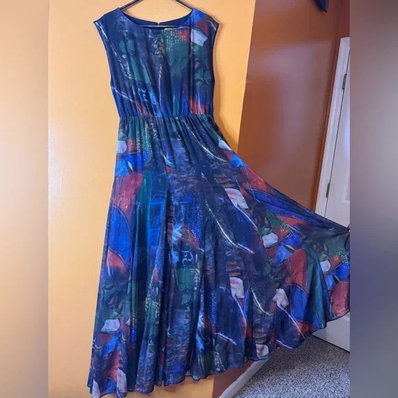 Alice+Olivia A-line Maxi Multicolor Sleeveless Dress. Size M - Picture 4 of 11